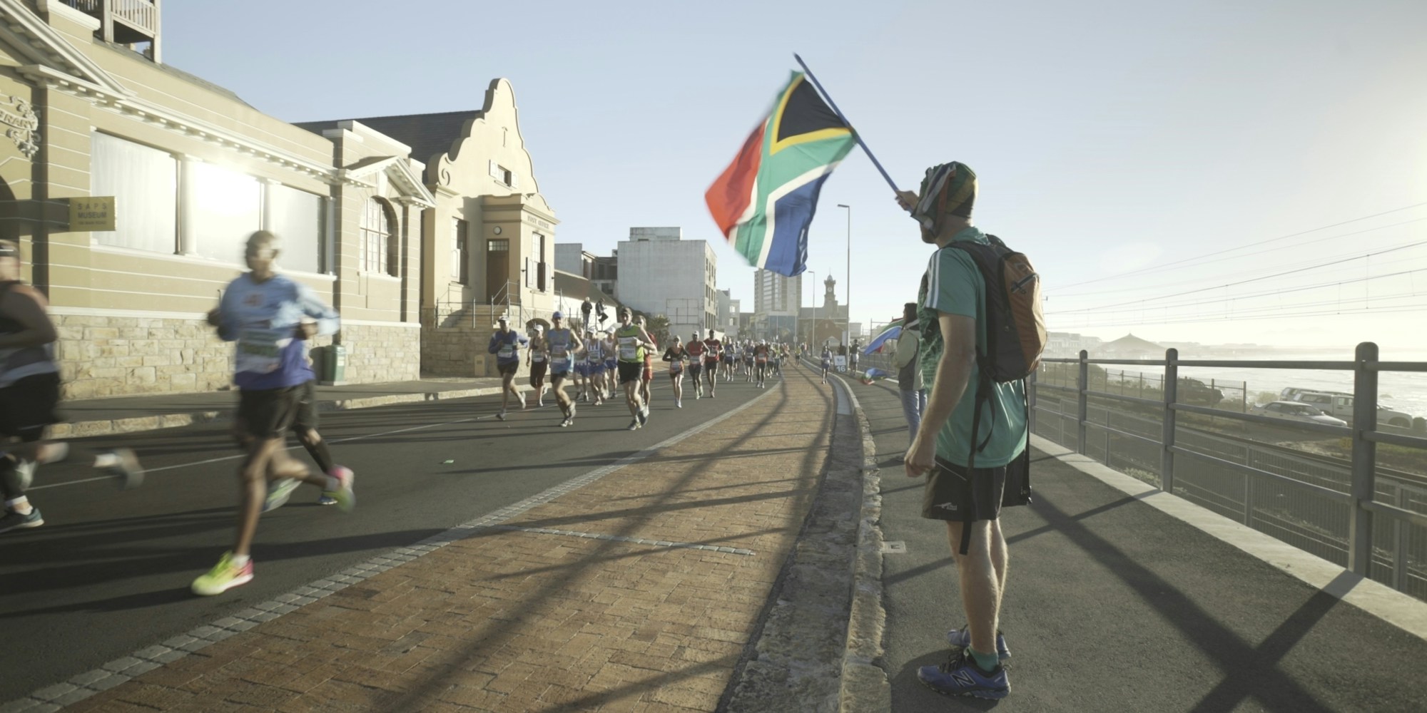 Two Oceans Marathon runners and supporters
